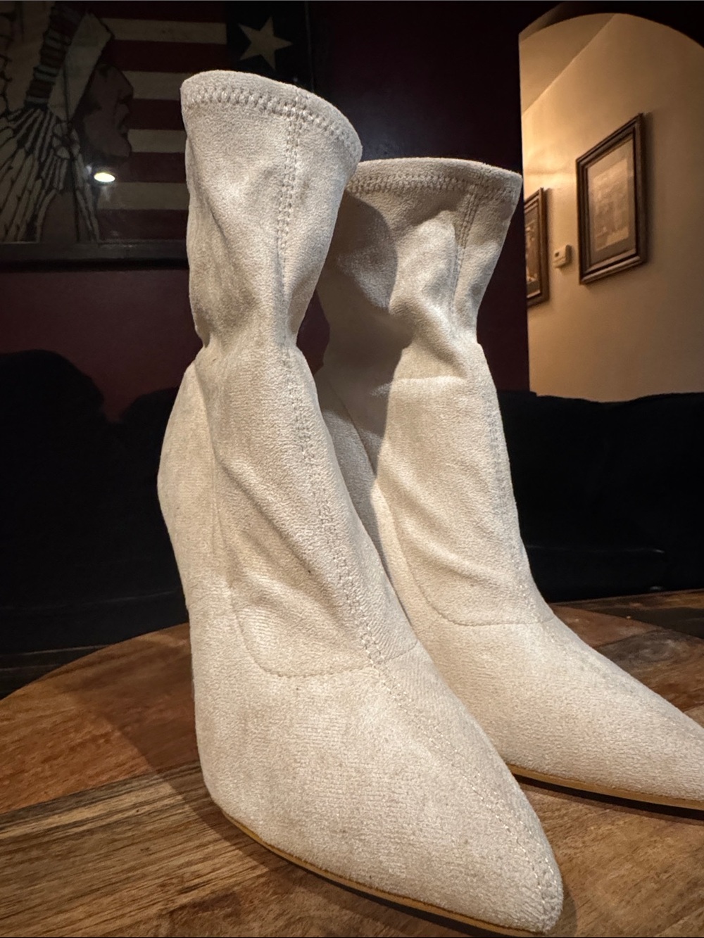 Ankle boots cream colored vegan suede with a glass Hill
